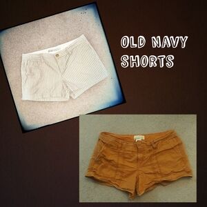 Old Navy Women's Tan and White Shorts